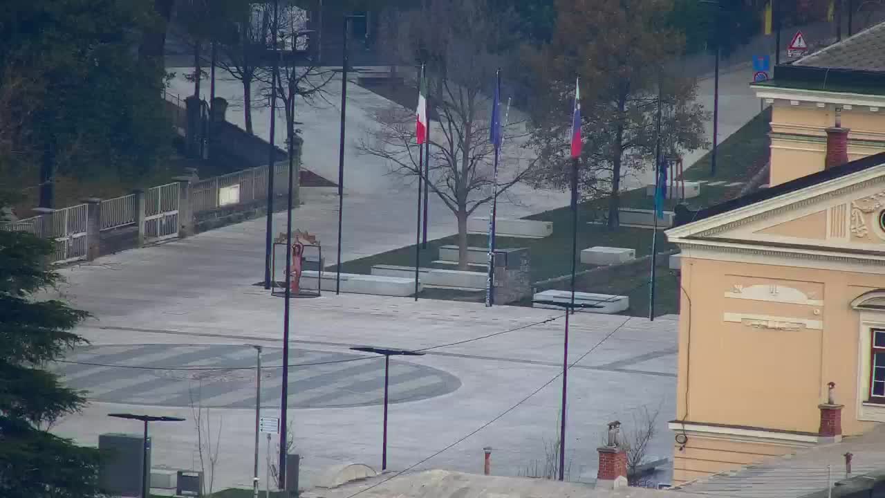 Nova Gorica i Gorica: Prekrasan Pogled iz Franjevačkog Samostana Kostanjevica