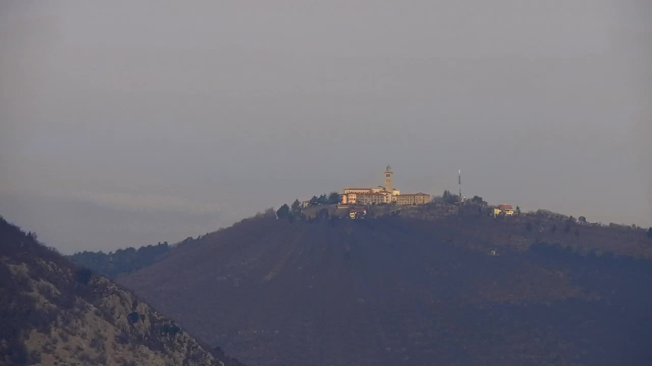 Nova Gorica i Gorica: Prekrasan Pogled iz Franjevačkog Samostana Kostanjevica