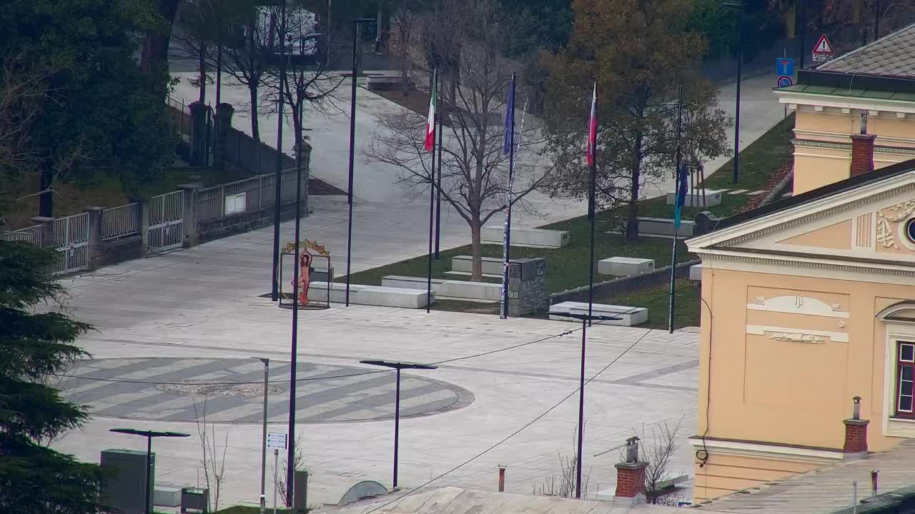 Nova Gorica et Gorizia : Vue Imprenable depuis le Monastère Franciscain de Kostanjevica