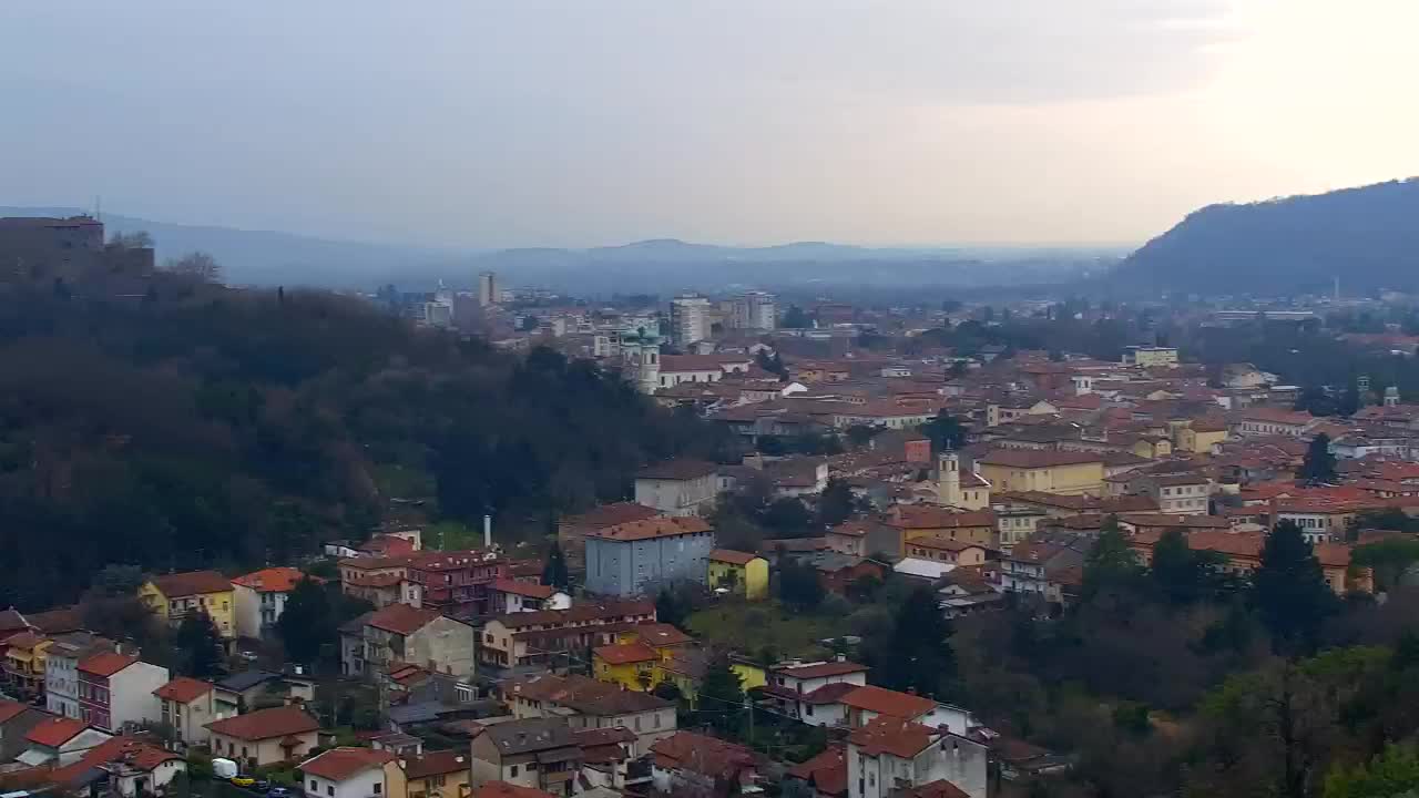 Nova Gorica in Gorica: Čudovit Razgled iz Frančiškanskega Samostana Kostanjevica