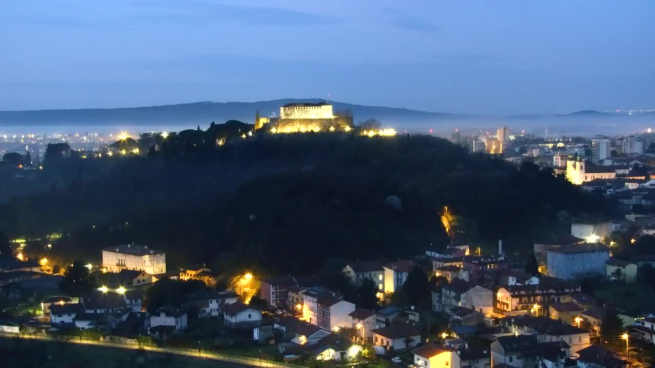 Nova Gorica in Gorica: Čudovit Razgled iz Frančiškanskega Samostana Kostanjevica