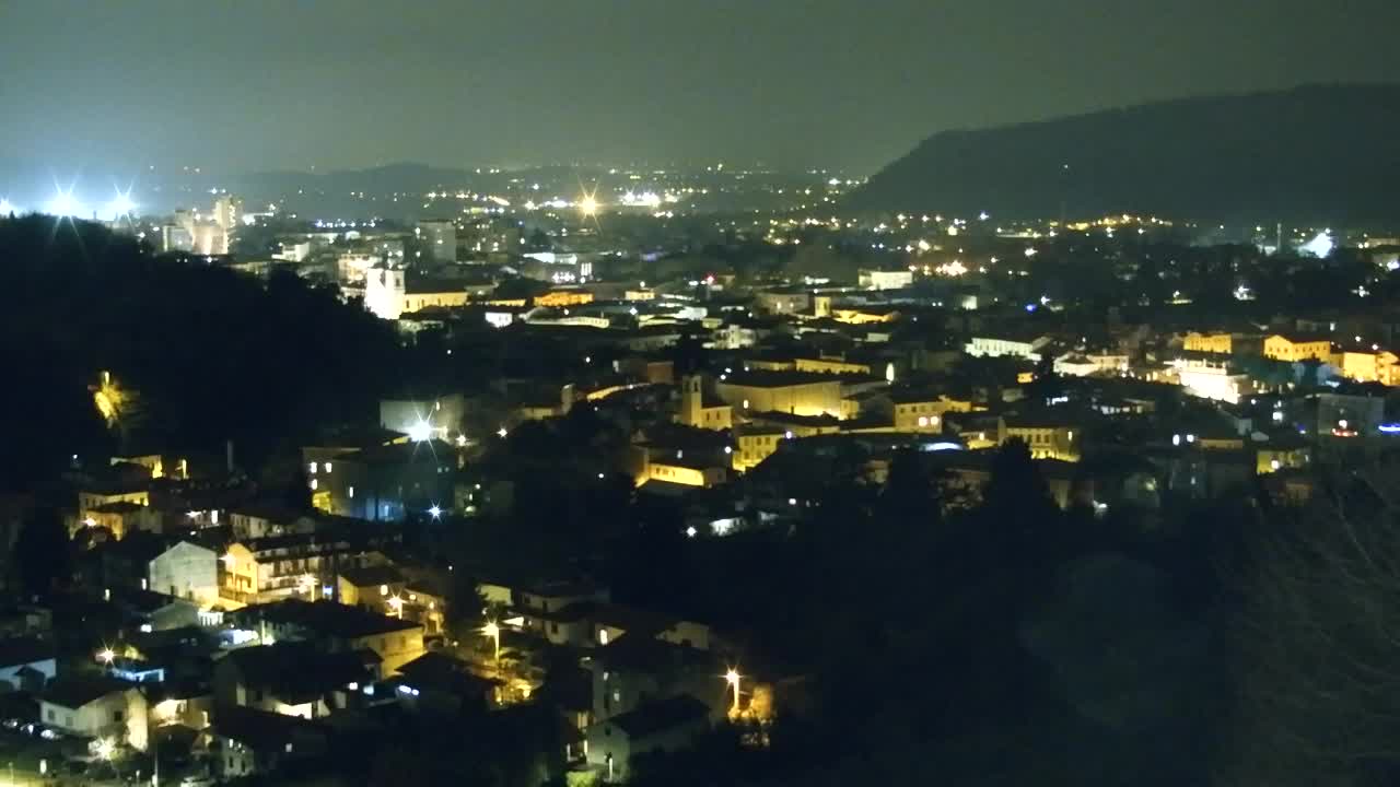 Nova Gorica i Gorica: Prekrasan Pogled iz Franjevačkog Samostana Kostanjevica