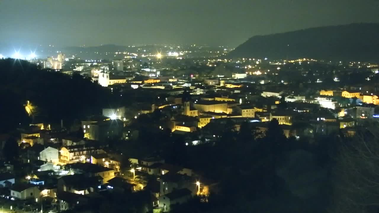 Nova Gorica y Gorizia: Impresionantes Vistas desde el Monasterio Franciscano de Kostanjevica