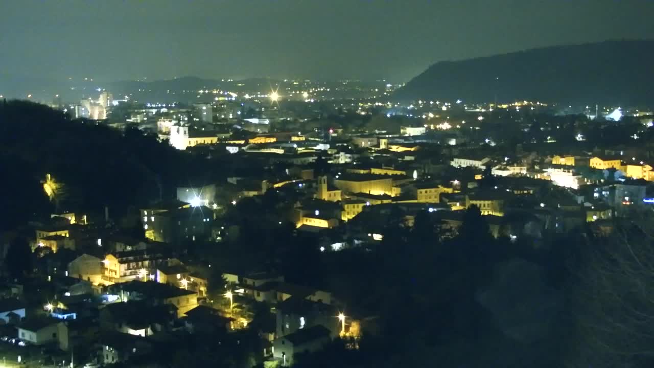 Nova Gorica e Gorizia: Panorama Mozzafiato dal Convento Francescano di Castagnevizza