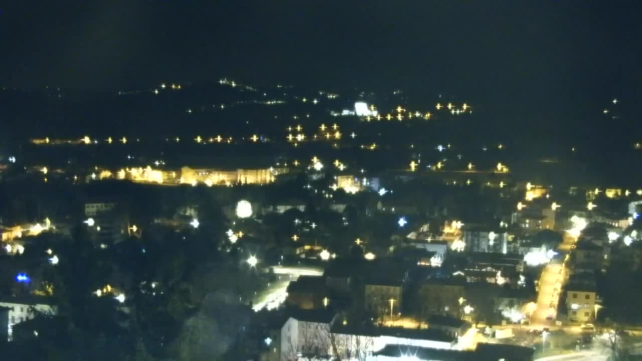 Nova Gorica e Gorizia: Panorama Mozzafiato dal Convento Francescano di Castagnevizza