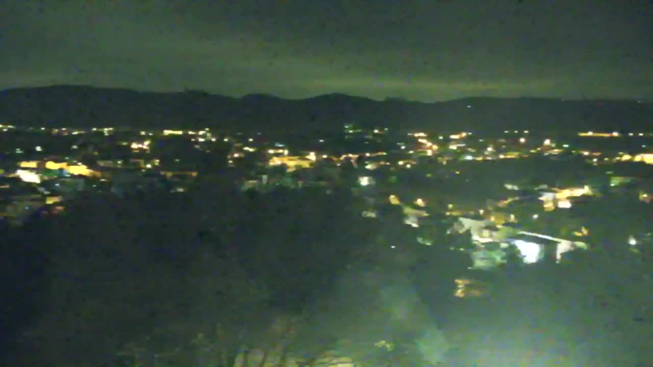 Nova Gorica e Gorizia: Panorama Mozzafiato dal Convento Francescano di Castagnevizza