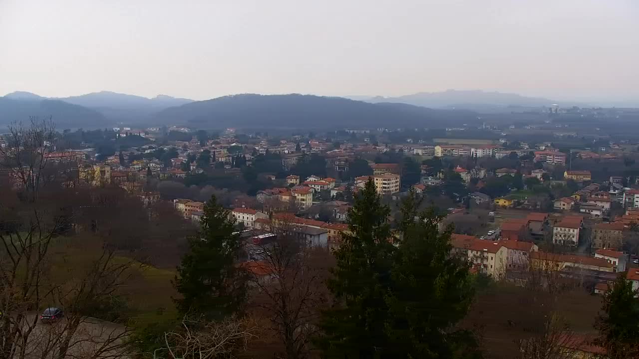 Nova Gorica und Görz: Atemberaubende Aussicht vom Franziskanerkloster Kostanjevica