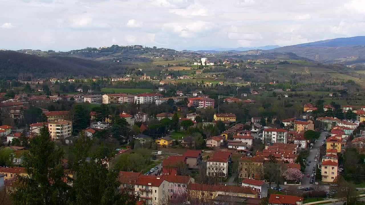Nova Gorica und Görz: Atemberaubende Aussicht vom Franziskanerkloster Kostanjevica