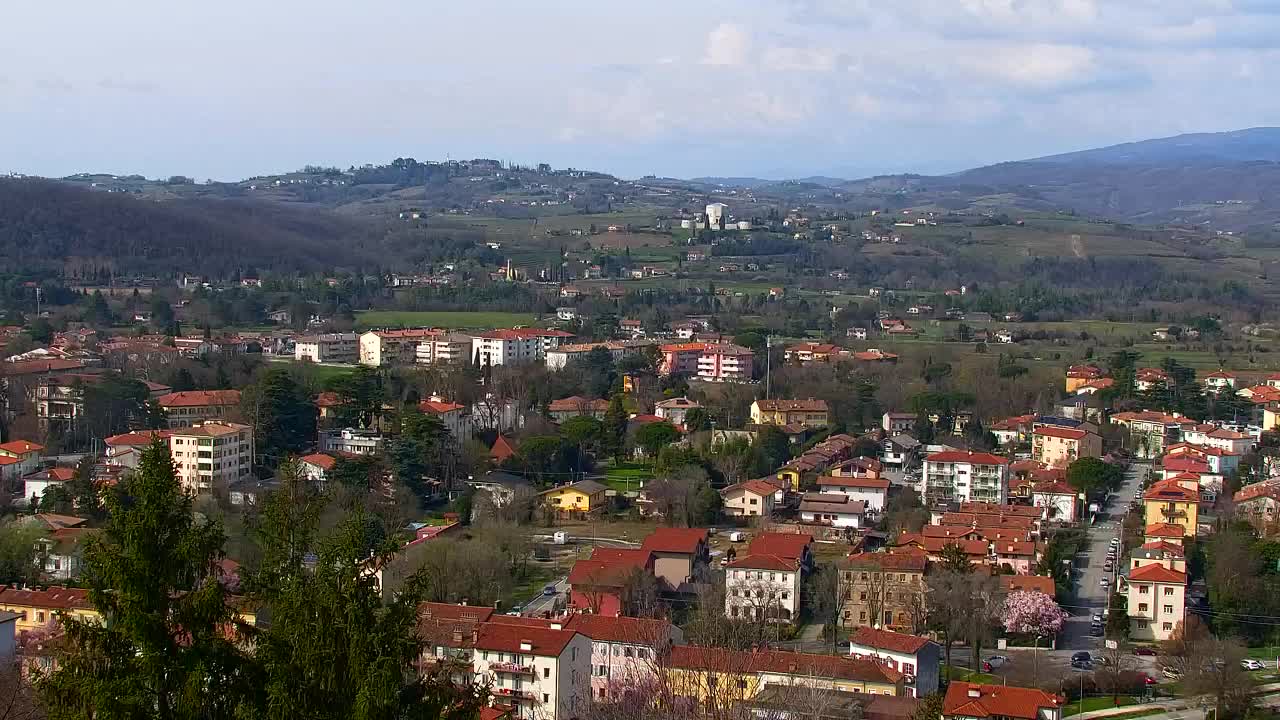 Nova Gorica i Gorica: Prekrasan Pogled iz Franjevačkog Samostana Kostanjevica