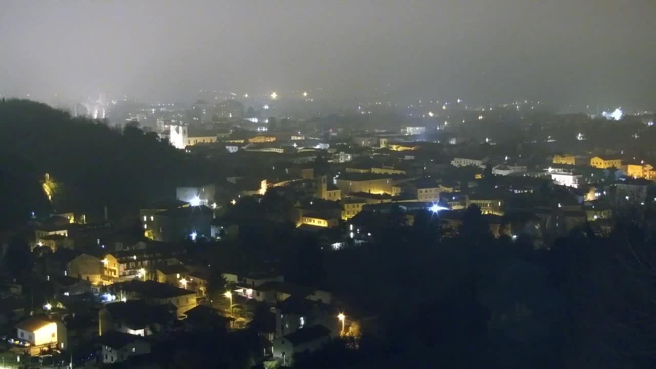 Nova Gorica e Gorizia: Panorama Mozzafiato dal Convento Francescano di Castagnevizza
