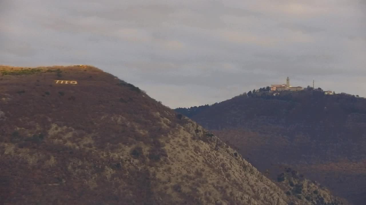 Nova Gorica i Gorica: Prekrasan Pogled iz Franjevačkog Samostana Kostanjevica