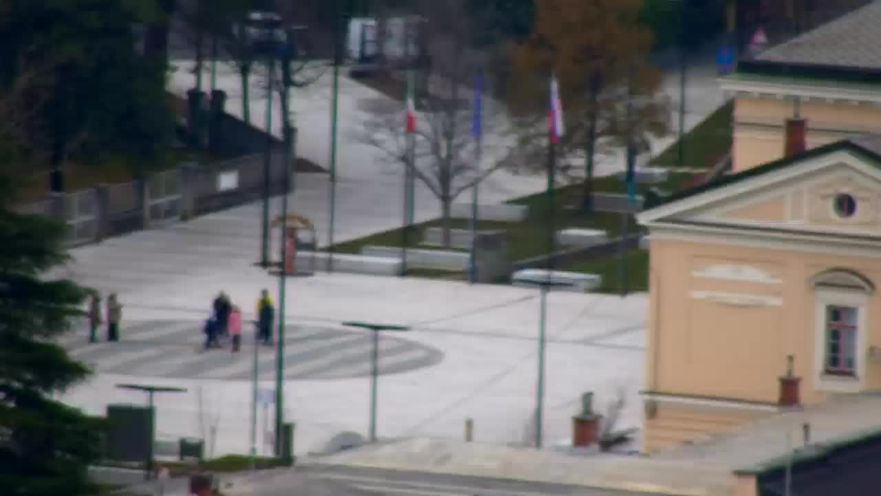 Nova Gorica e Gorizia: Panorama Mozzafiato dal Convento Francescano di Castagnevizza