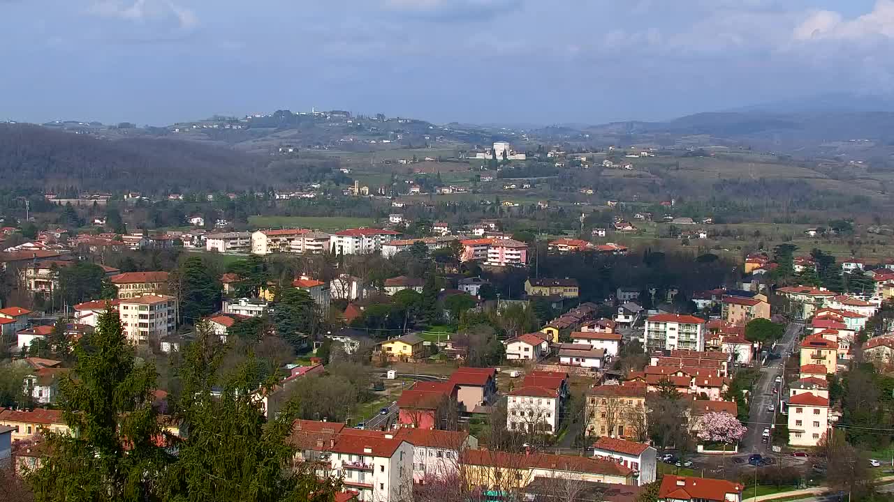 Nova Gorica e Gorizia: Panorama Mozzafiato dal Convento Francescano di Castagnevizza