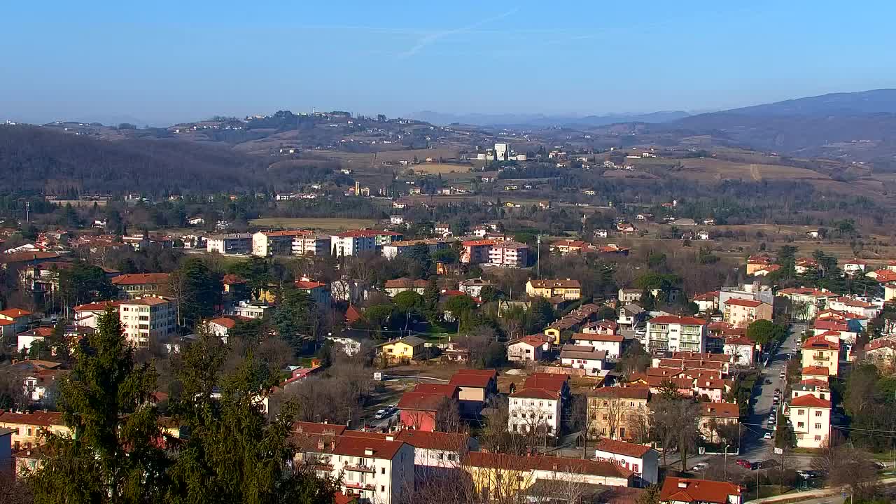 Nova Gorica e Gorizia: Panorama Mozzafiato dal Convento Francescano di Castagnevizza