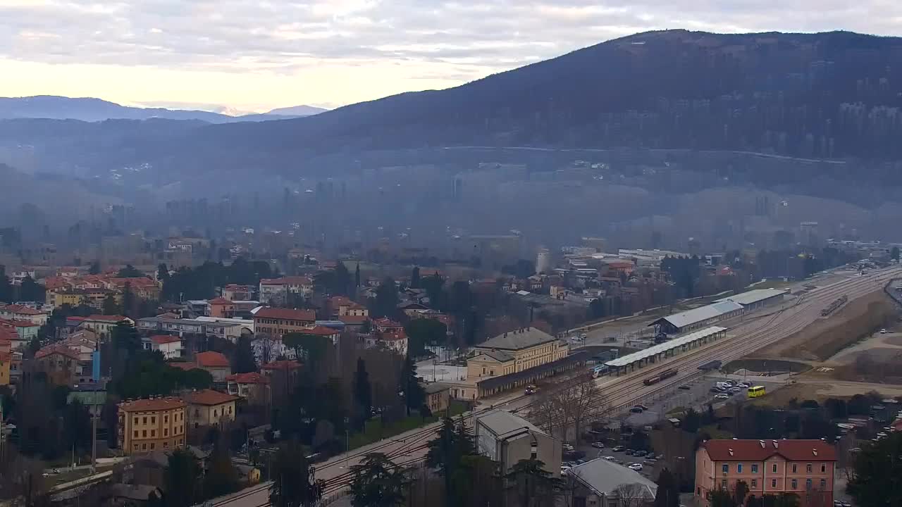Nova Gorica y Gorizia: Impresionantes Vistas desde el Monasterio Franciscano de Kostanjevica
