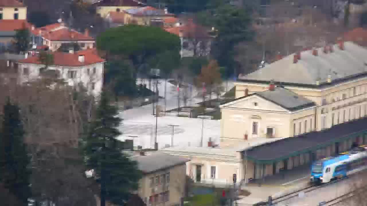 Nova Gorica i Gorica: Prekrasan Pogled iz Franjevačkog Samostana Kostanjevica