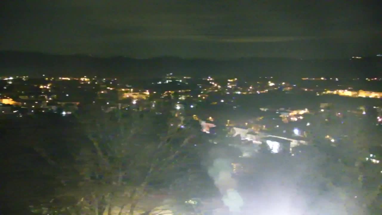 Nova Gorica e Gorizia: Panorama Mozzafiato dal Convento Francescano di Castagnevizza