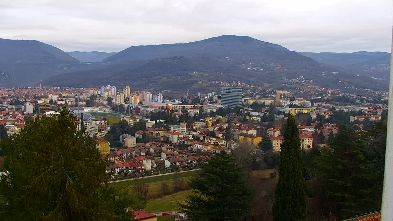 Nova Gorica i Gorica: Prekrasan Pogled iz Franjevačkog Samostana Kostanjevica