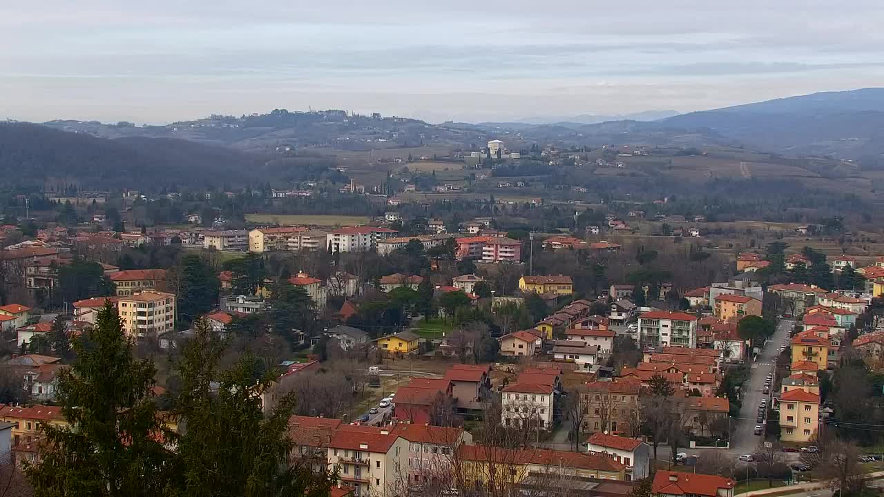 Nova Gorica y Gorizia: Impresionantes Vistas desde el Monasterio Franciscano de Kostanjevica