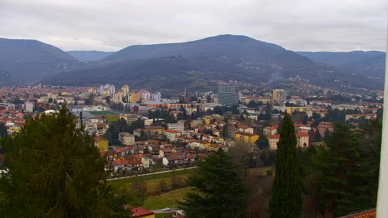 Nova Gorica i Gorica: Prekrasan Pogled iz Franjevačkog Samostana Kostanjevica