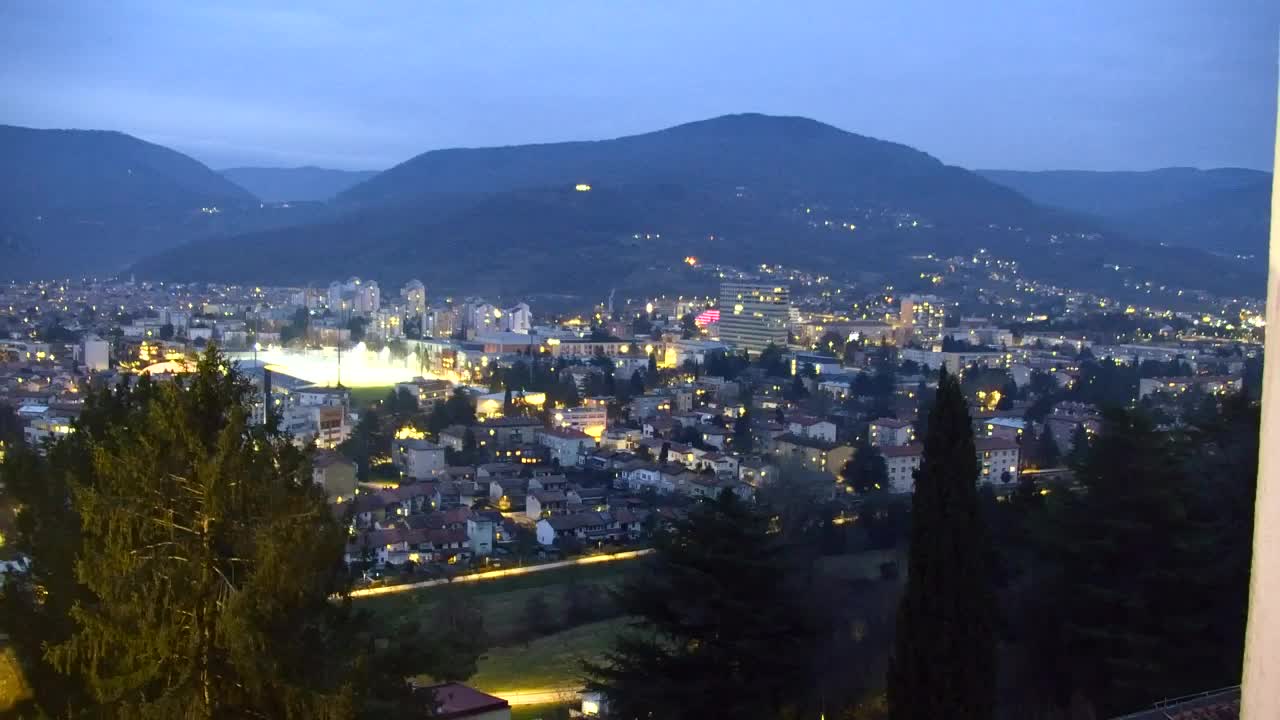 Nova Gorica y Gorizia: Impresionantes Vistas desde el Monasterio Franciscano de Kostanjevica
