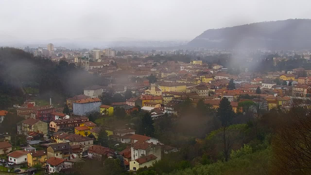 Nova Gorica et Gorizia : Vue Imprenable depuis le Monastère Franciscain de Kostanjevica