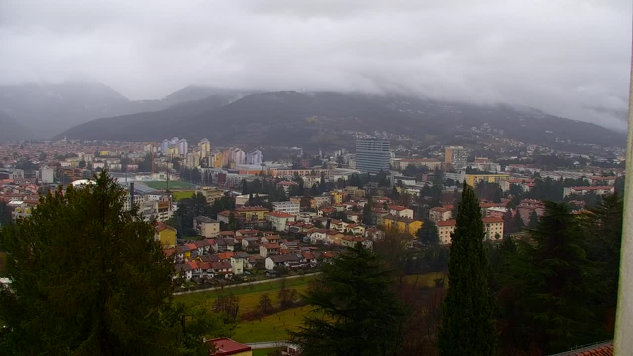 Nova Gorica und Görz: Atemberaubende Aussicht vom Franziskanerkloster Kostanjevica