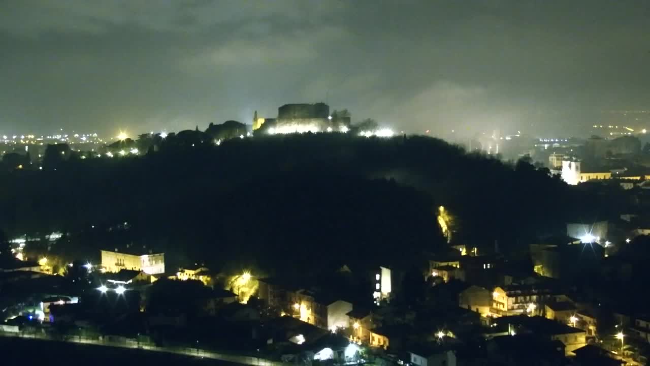 Nova Gorica e Gorizia: Panorama Mozzafiato dal Convento Francescano di Castagnevizza