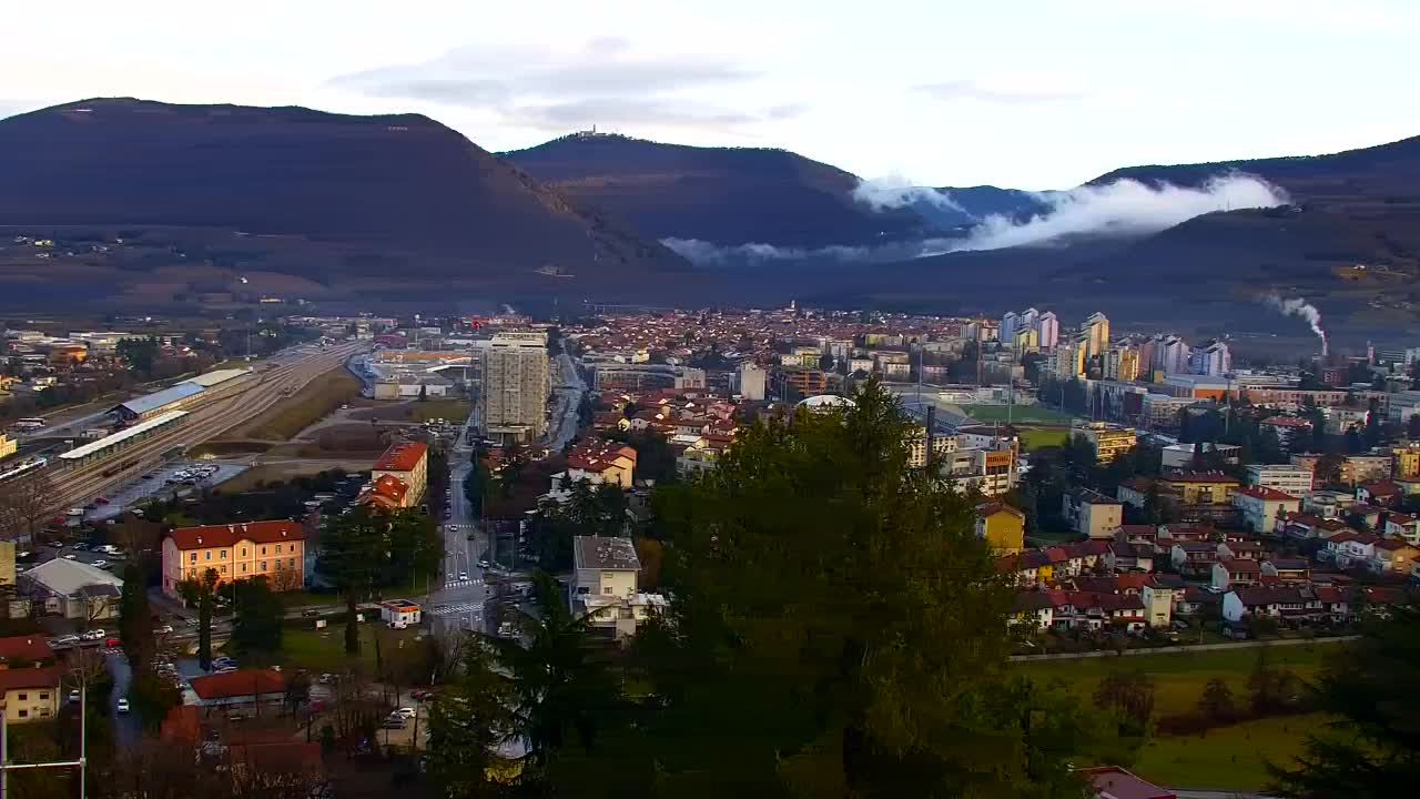 Nova Gorica in Gorica: Čudovit Razgled iz Frančiškanskega Samostana Kostanjevica