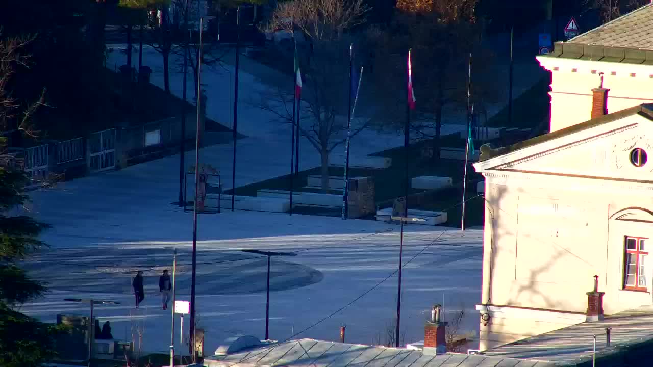 Nova Gorica e Gorizia: Panorama Mozzafiato dal Convento Francescano di Castagnevizza