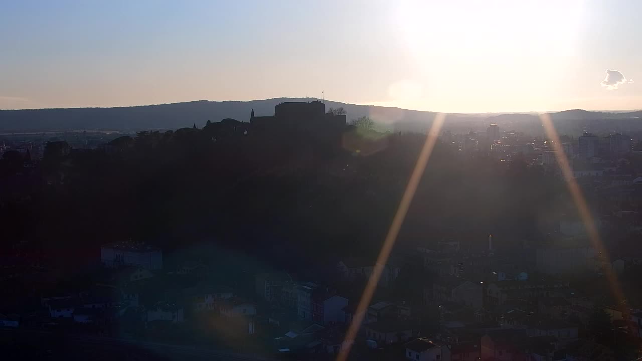 Nova Gorica et Gorizia : Vue Imprenable depuis le Monastère Franciscain de Kostanjevica