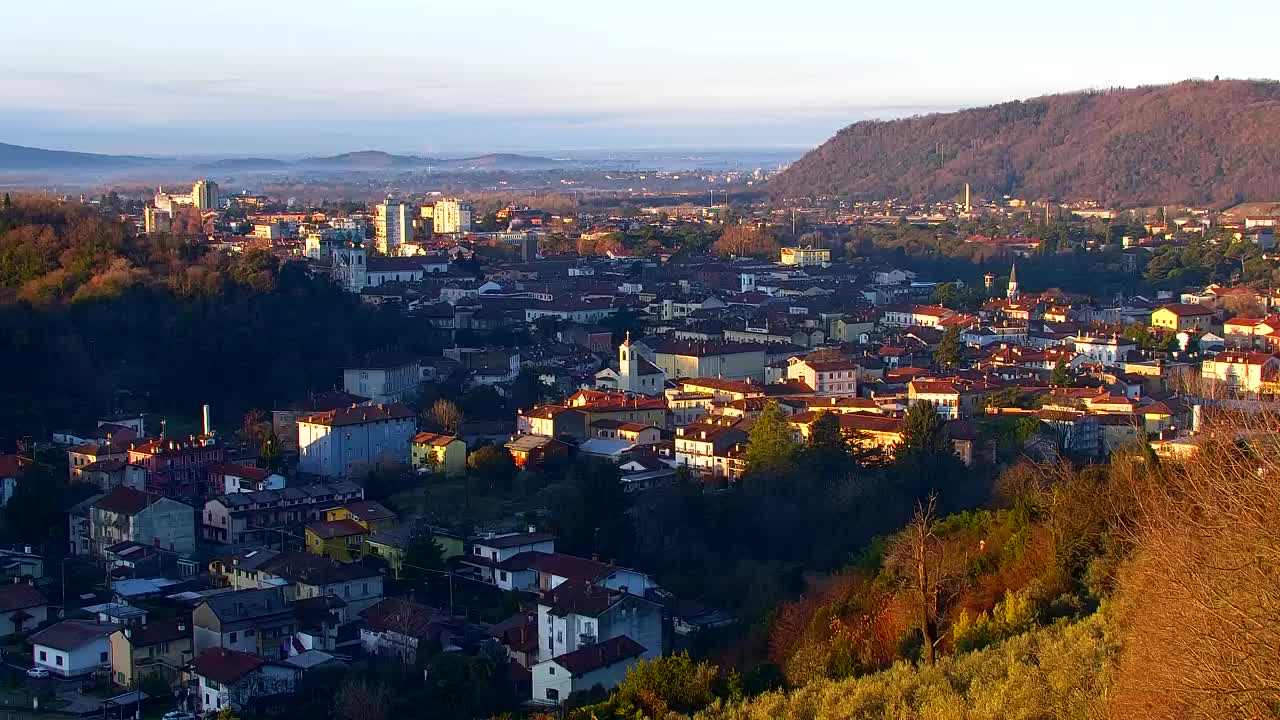 Nova Gorica in Gorica: Čudovit Razgled iz Frančiškanskega Samostana Kostanjevica