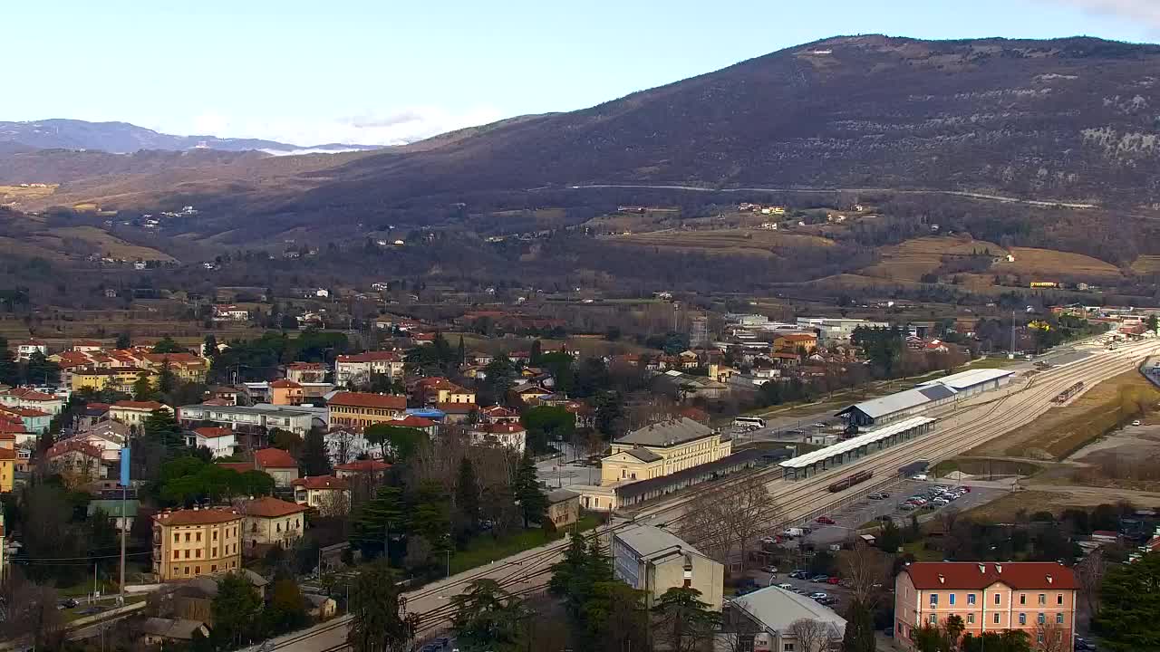 Nova Gorica e Gorizia: Panorama Mozzafiato dal Convento Francescano di Castagnevizza