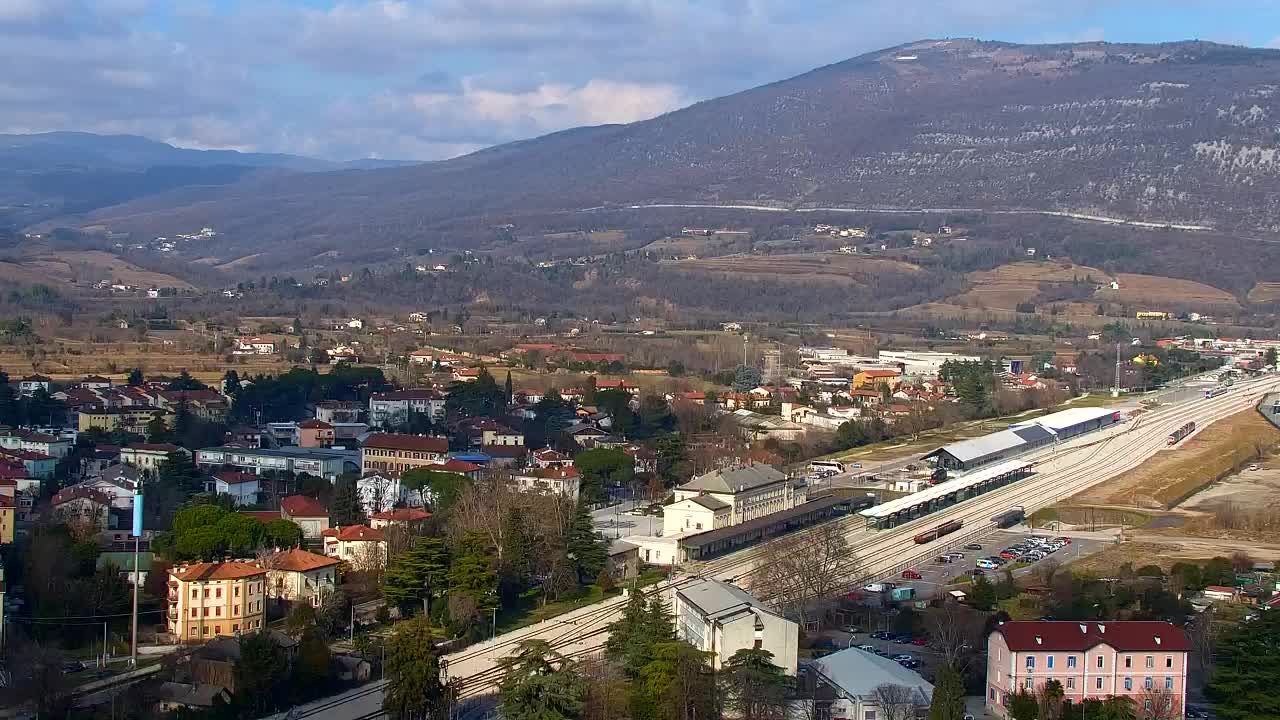 Nova Gorica e Gorizia: Panorama Mozzafiato dal Convento Francescano di Castagnevizza