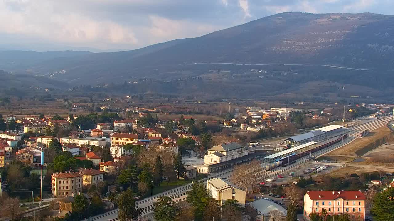Nova Gorica y Gorizia: Impresionantes Vistas desde el Monasterio Franciscano de Kostanjevica