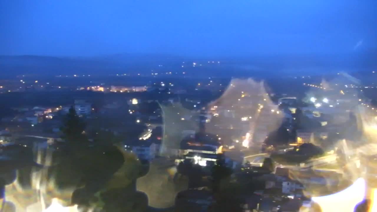 Nova Gorica e Gorizia: Panorama Mozzafiato dal Convento Francescano di Castagnevizza