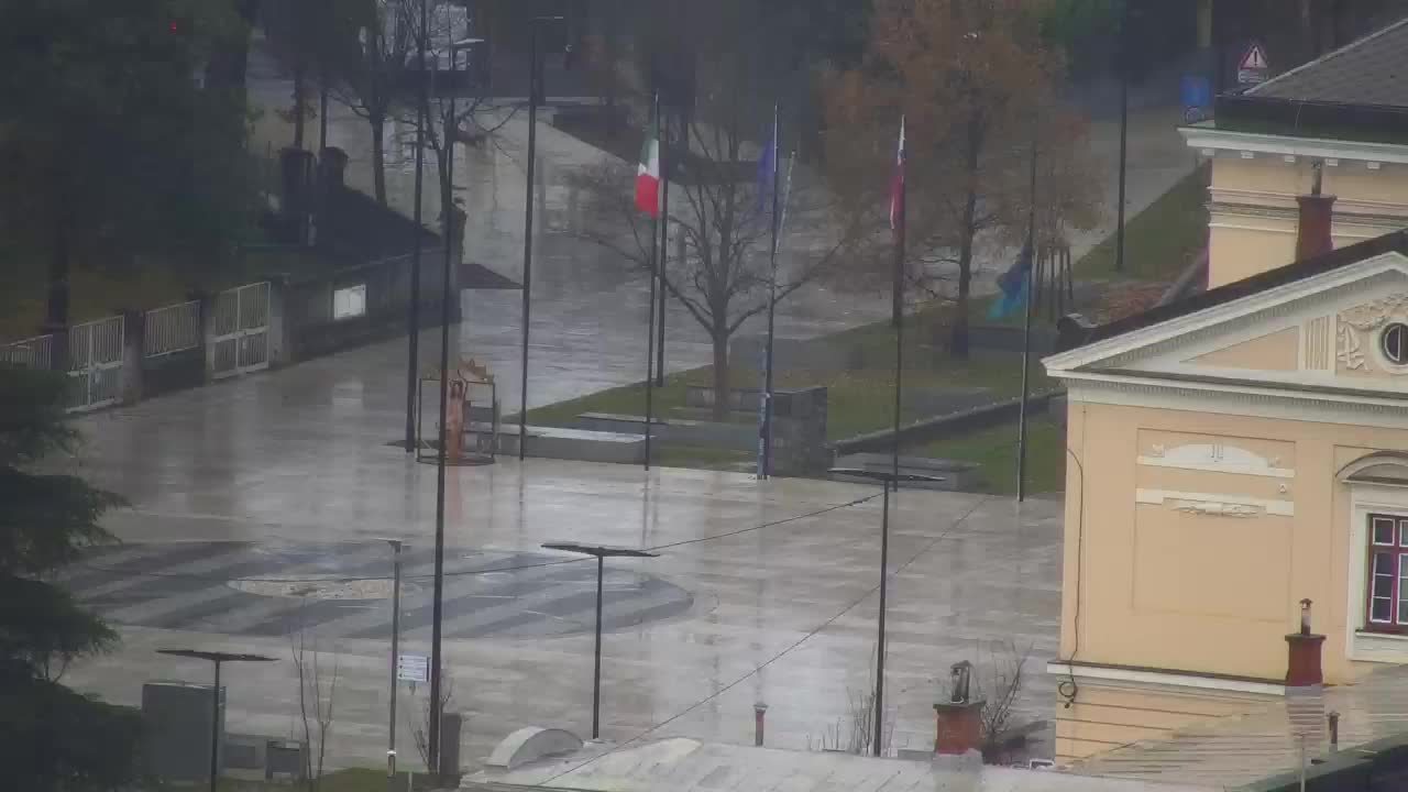 Nova Gorica e Gorizia: Panorama Mozzafiato dal Convento Francescano di Castagnevizza