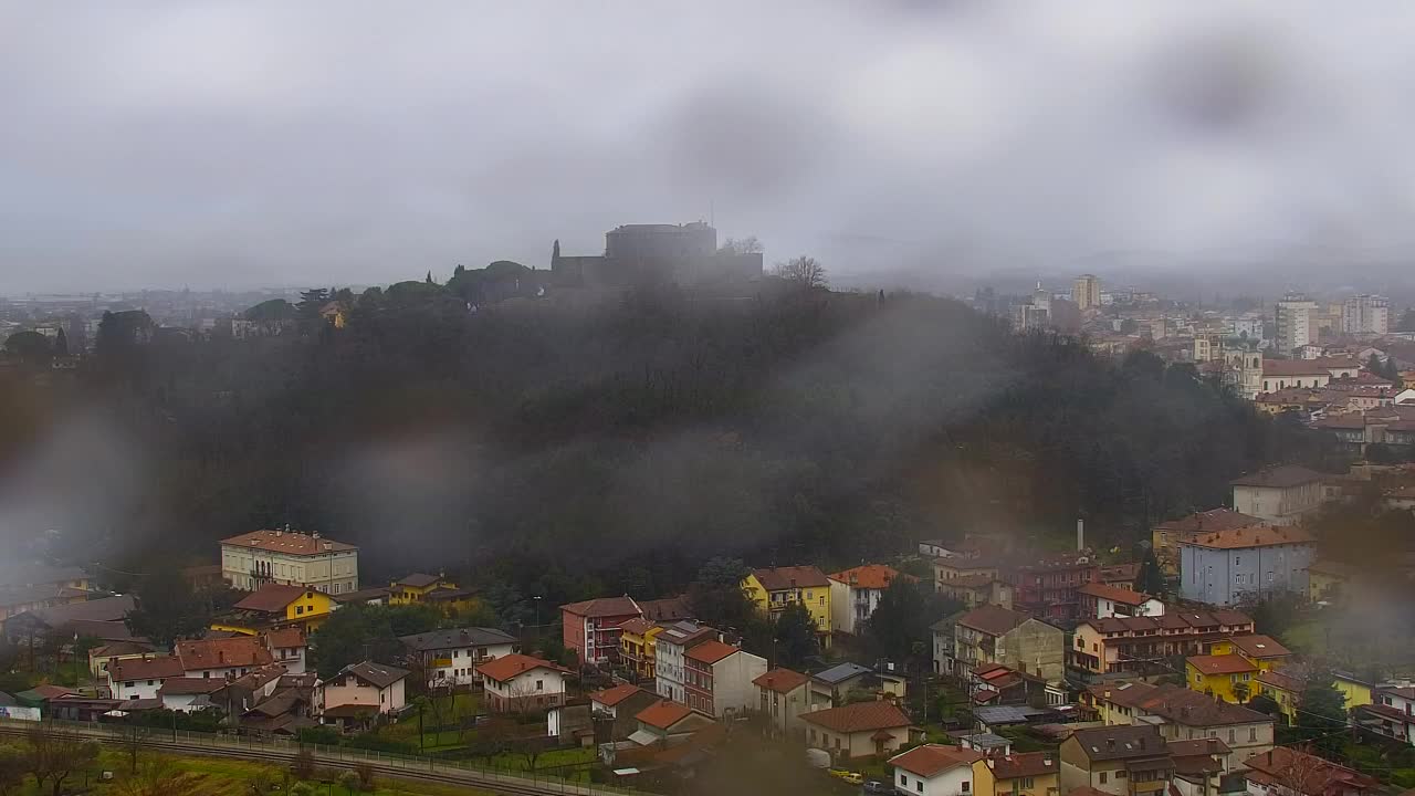Nova Gorica e Gorizia: Panorama Mozzafiato dal Convento Francescano di Castagnevizza