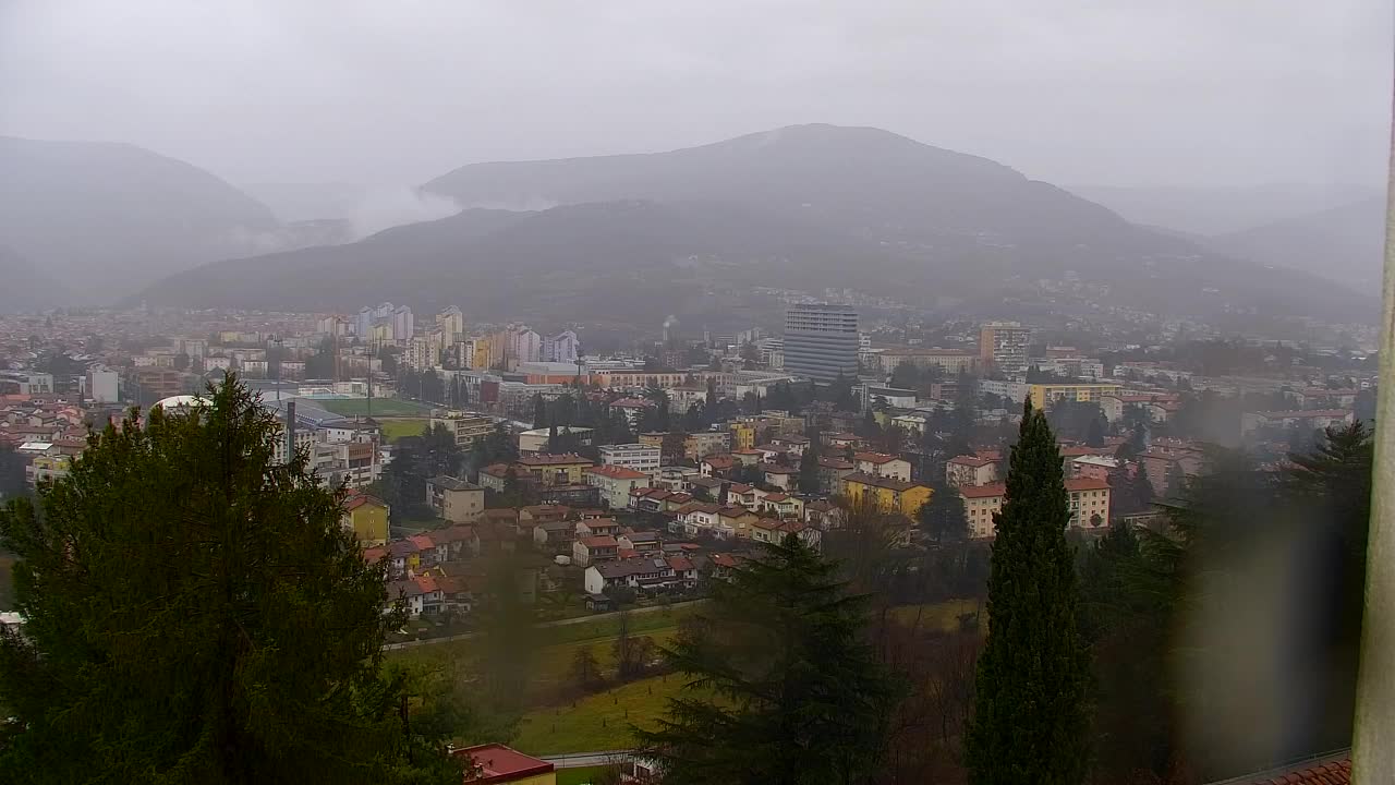 Nova Gorica e Gorizia: Panorama Mozzafiato dal Convento Francescano di Castagnevizza