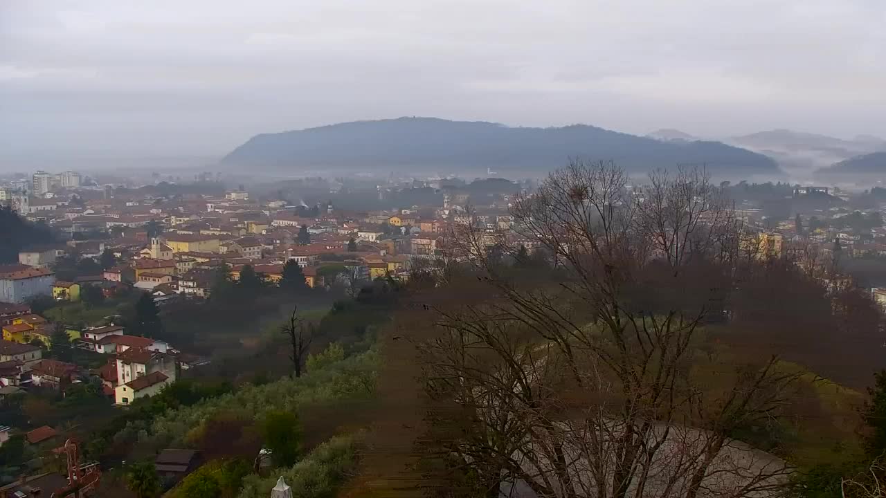 Nova Gorica y Gorizia: Impresionantes Vistas desde el Monasterio Franciscano de Kostanjevica