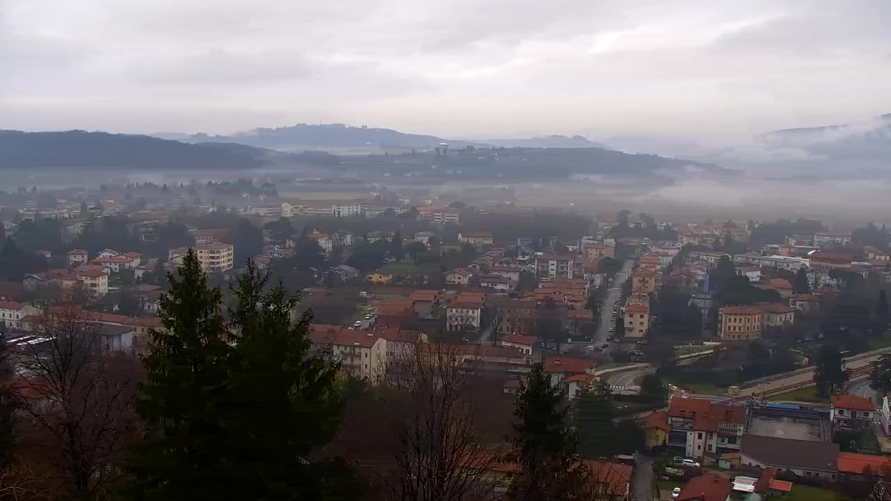 Nova Gorica und Görz: Atemberaubende Aussicht vom Franziskanerkloster Kostanjevica
