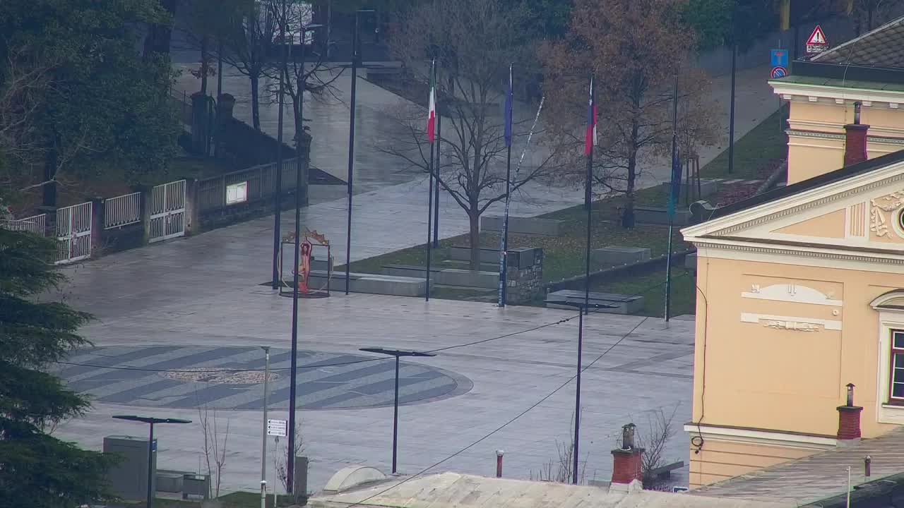 Nova Gorica y Gorizia: Impresionantes Vistas desde el Monasterio Franciscano de Kostanjevica