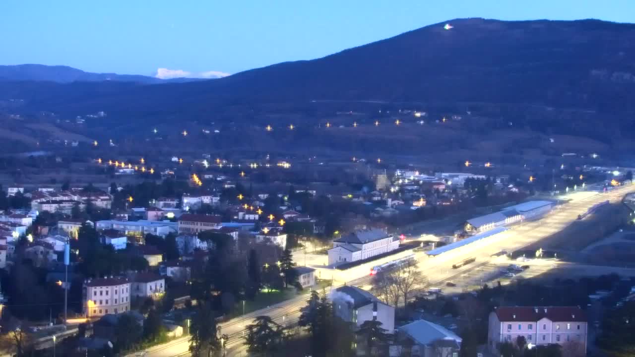 Nova Gorica y Gorizia: Impresionantes Vistas desde el Monasterio Franciscano de Kostanjevica