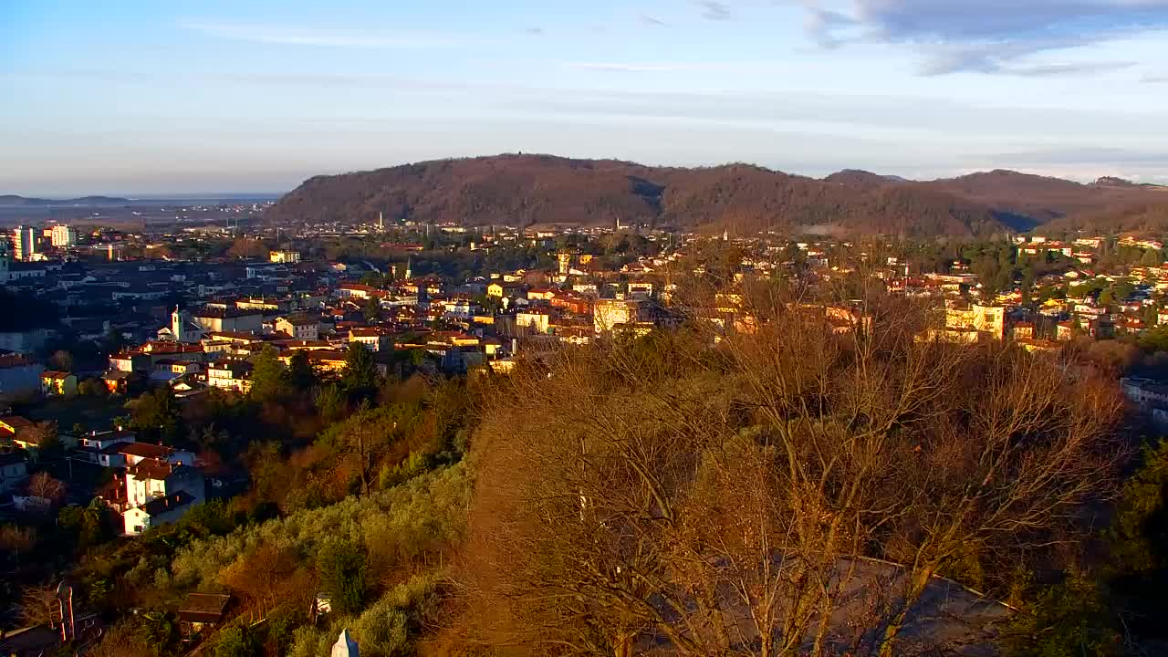 Nova Gorica et Gorizia : Vue Imprenable depuis le Monastère Franciscain de Kostanjevica