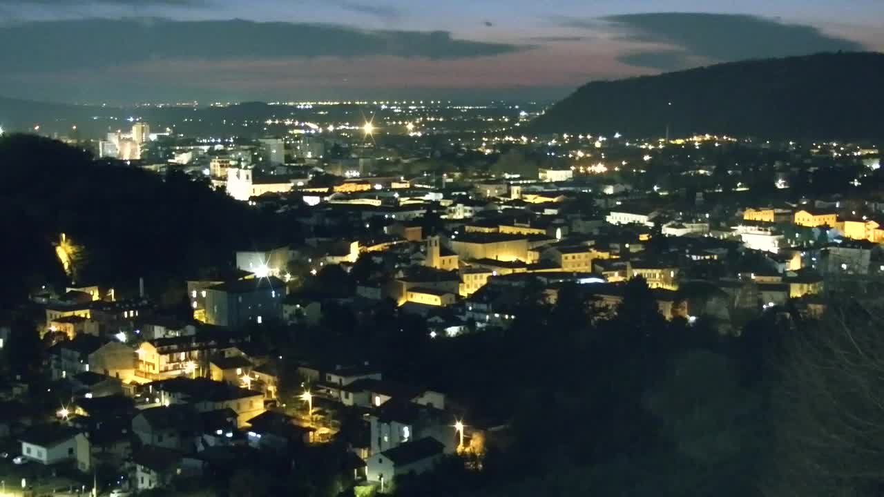 Nova Gorica in Gorica: Čudovit Razgled iz Frančiškanskega Samostana Kostanjevica