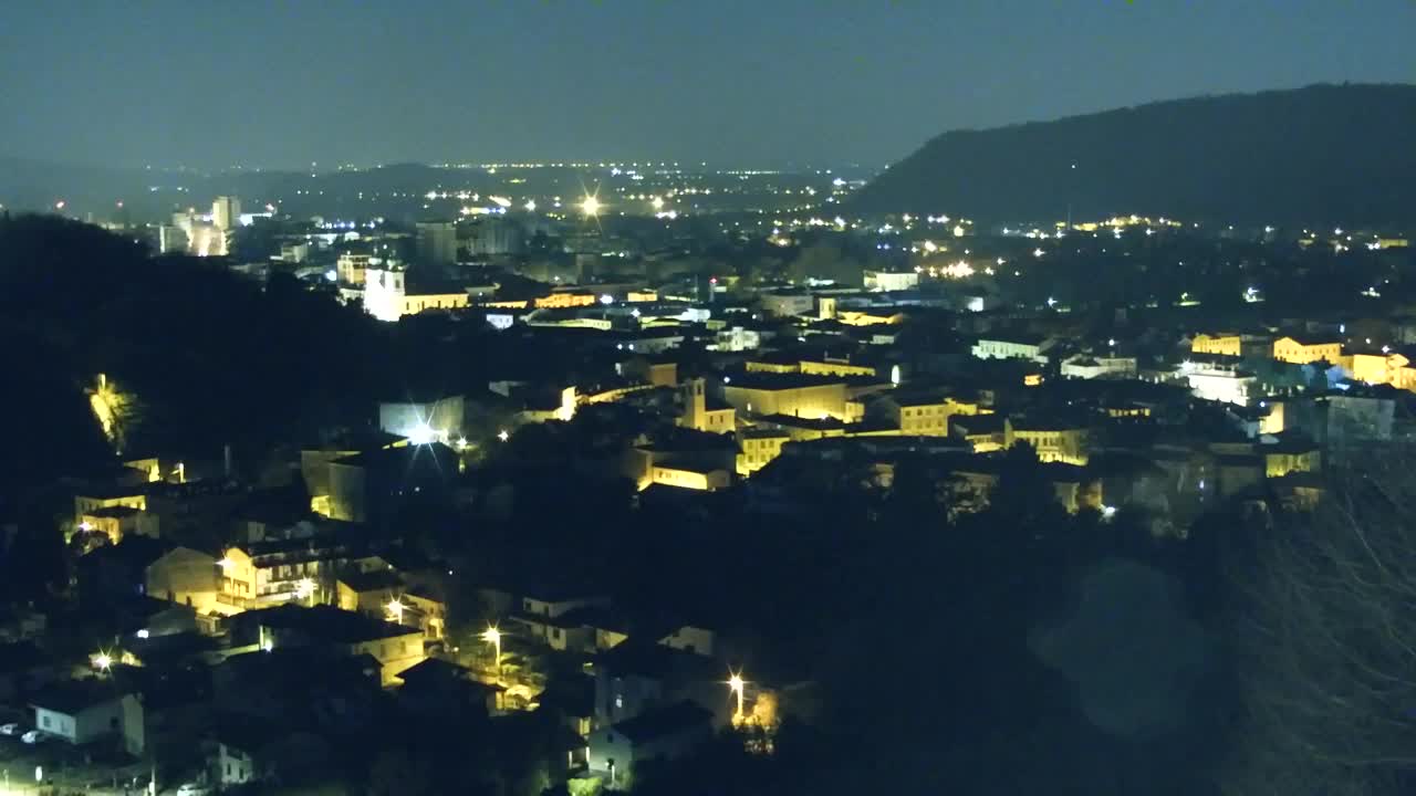 Nova Gorica y Gorizia: Impresionantes Vistas desde el Monasterio Franciscano de Kostanjevica