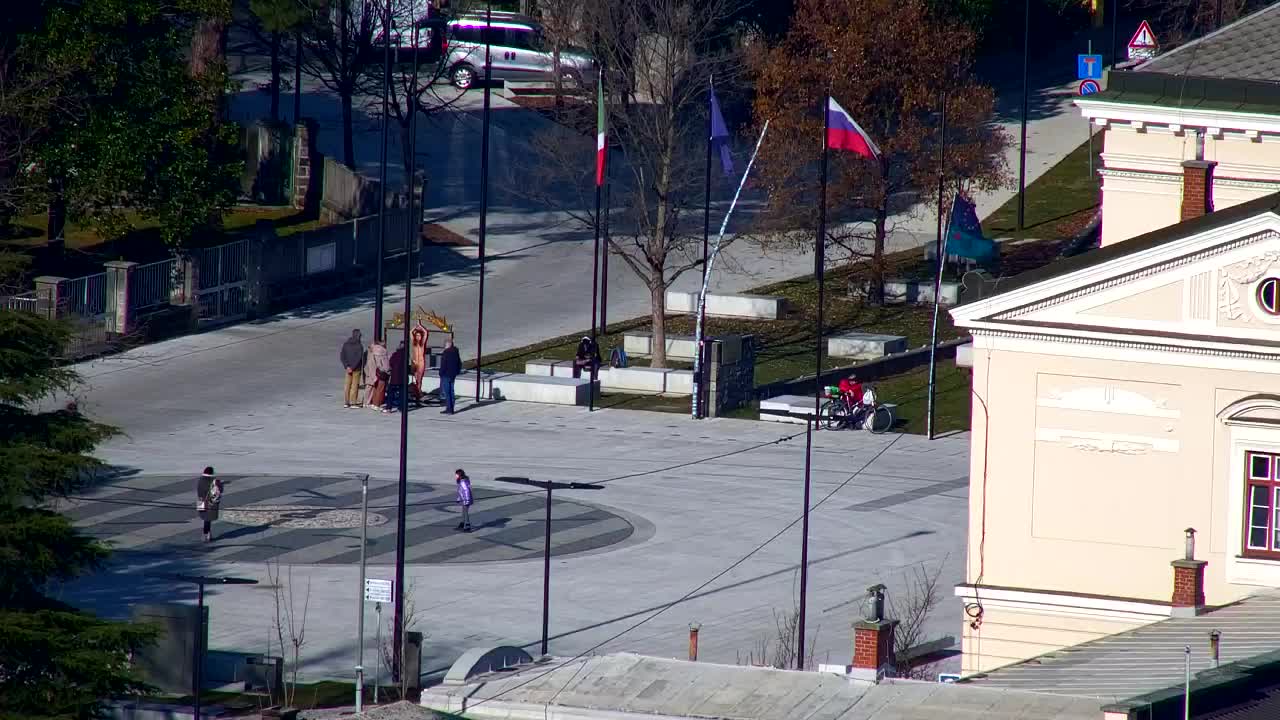 Nova Gorica e Gorizia: Panorama Mozzafiato dal Convento Francescano di Castagnevizza