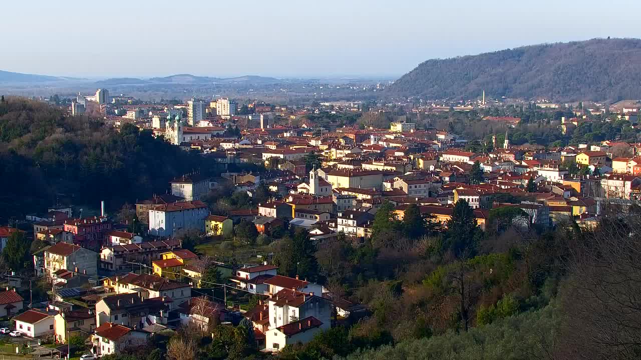 Nova Gorica et Gorizia : Vue Imprenable depuis le Monastère Franciscain de Kostanjevica