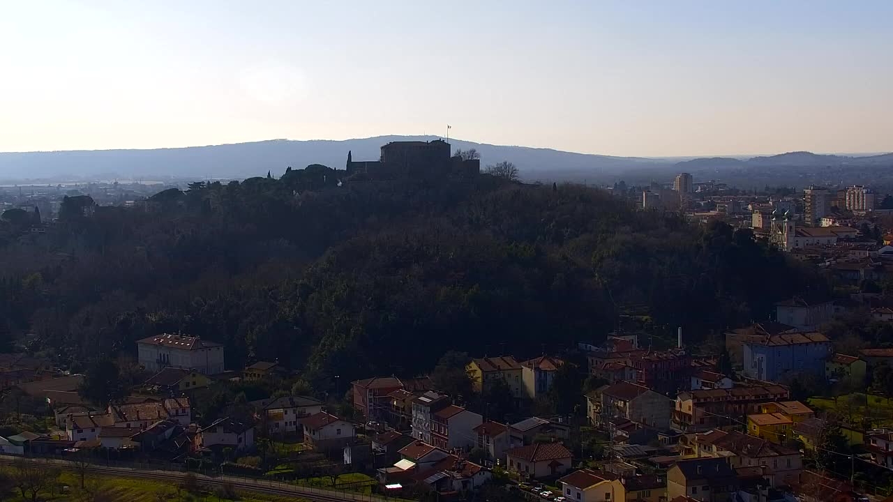 Nova Gorica i Gorica: Prekrasan Pogled iz Franjevačkog Samostana Kostanjevica