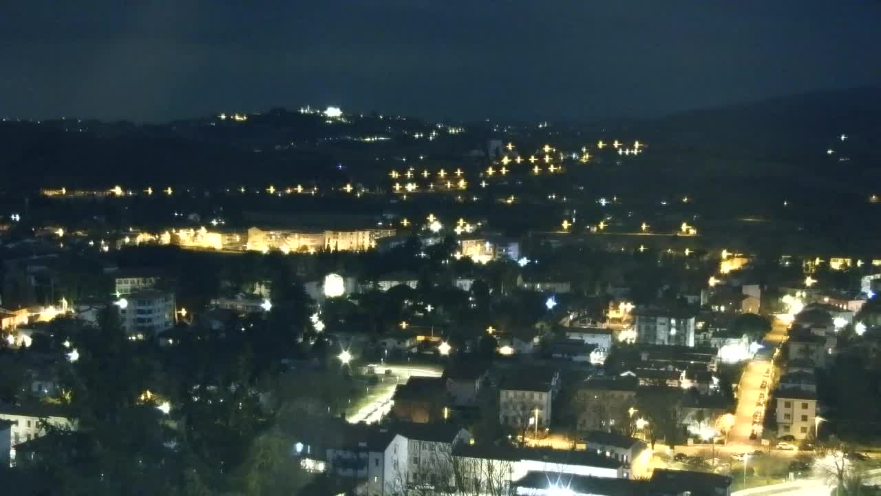 Nova Gorica i Gorica: Prekrasan Pogled iz Franjevačkog Samostana Kostanjevica